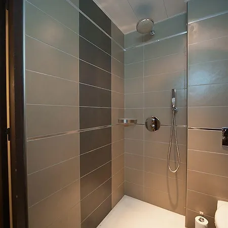 Central Hotel Ξενοδοχείο 3*