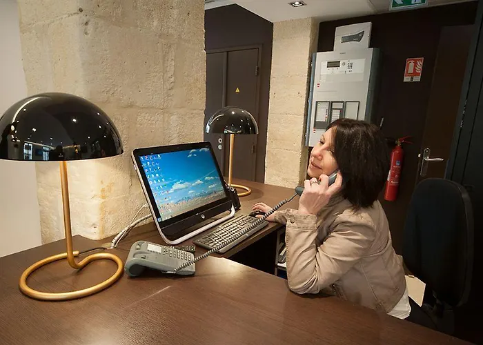 Central Hotel Hotell