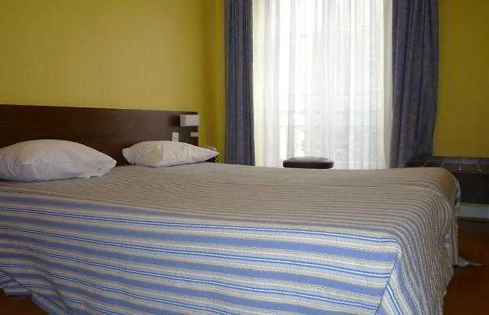 Central Hotel Hotel 3*