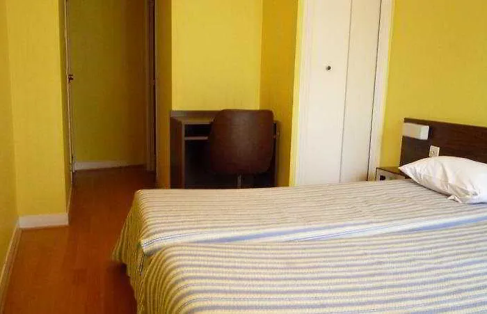 Central Hotel Hotell