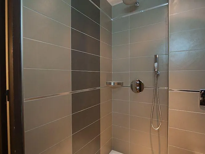 Central Hotel Hotel 3*